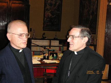 El P. General Giovanni Mª Villa se entrevista con el Arzobispo de Barcelona, Luis Martínez Sistach en el Arzobispado